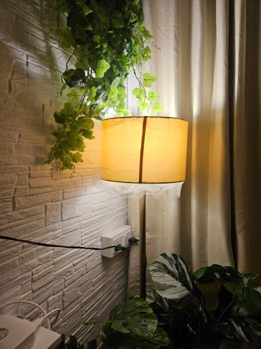 The Pali Nook, Cozy Bandra Escape Apartament